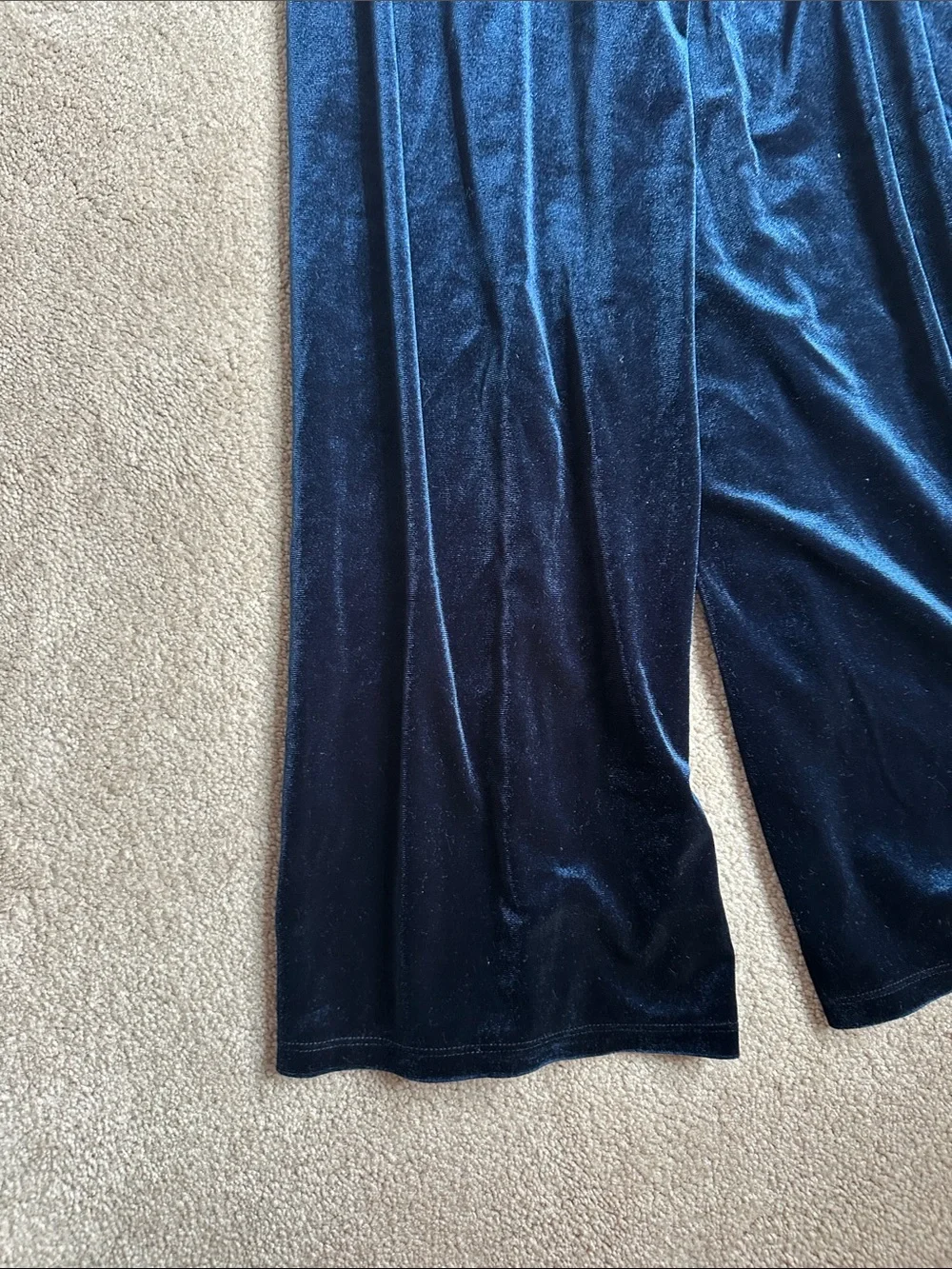 Old Navy Navy Velvet Puff-Sleeve Jumpsuit